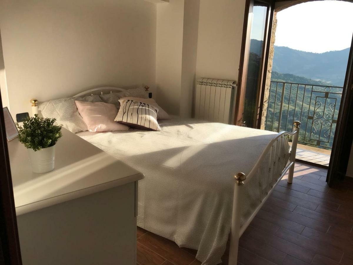 La Pietra Gialla Pietrapertosa Ngoại thất bức ảnh